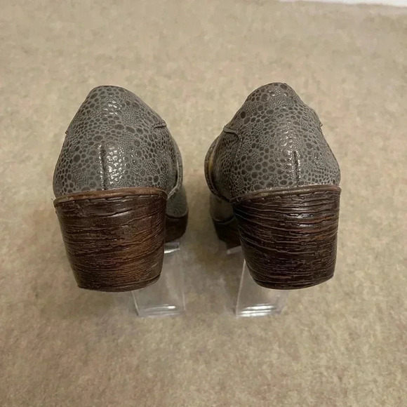 BOC Born Concept Gray Pebble Slip On Clogs Women’s size 7.5 - Picture 4 of 13